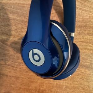 Beats Studio 2 Headphones Wireless